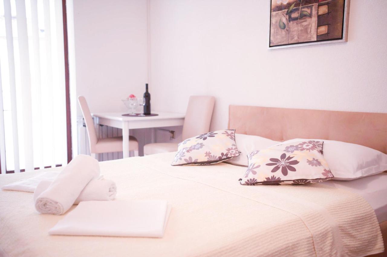 Ferienwohnung House Bilic Baška Voda Exterior foto